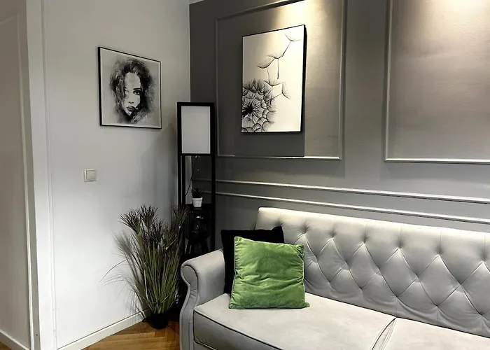Gemuetliches Und Zentrales Nest Naehe Stadthalle Apartment